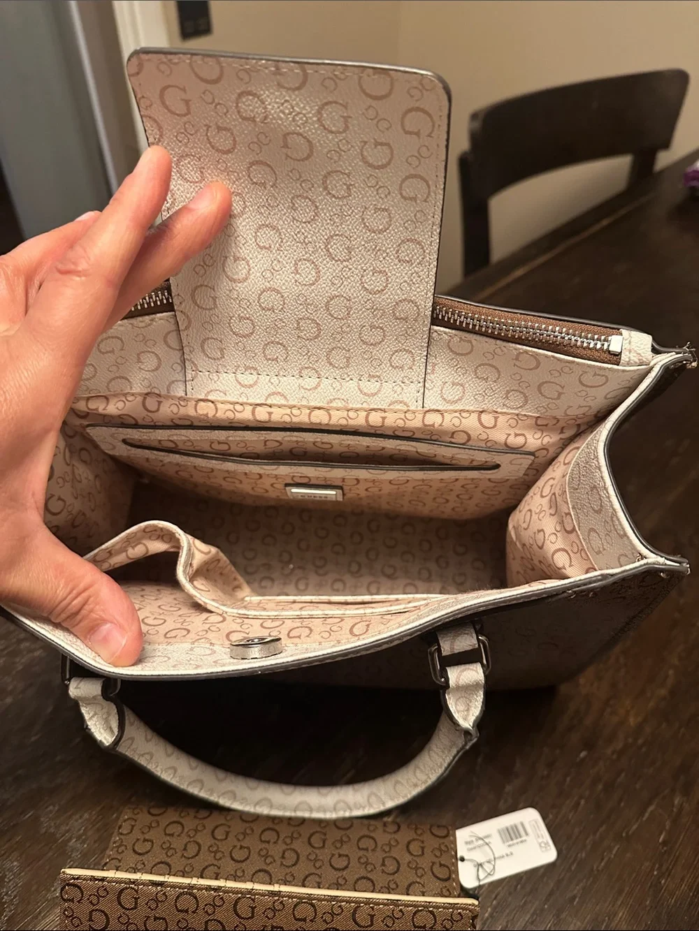 Guess monogram tote